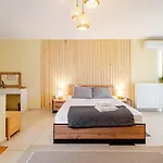 Fab Maisonette 100m2 - Private Terrace - Jk 7towers -old Center شقة سالونيك