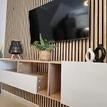 Fab Maisonette 100m2 - Private Terrace - Jk 7towers -old Center Apartment