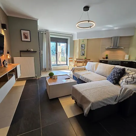 Fab Maisonette 100m2 - Private Courtyard - Jk 7towers -old Center * Thessaloníki