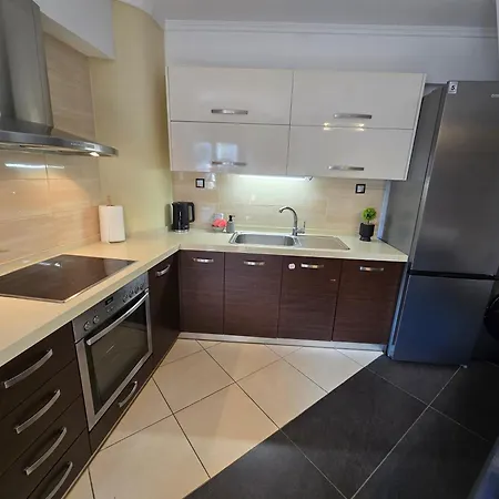 Lejlighed Fab Maisonette 100m2 - Private Courtyard - Jk 7towers -old Center Thessaloníki